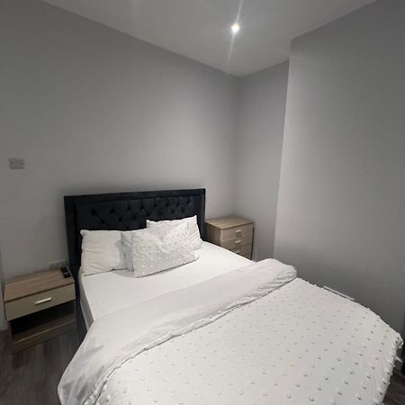 Spencer Bridge Rooms By Afl Northampton Exteriör bild